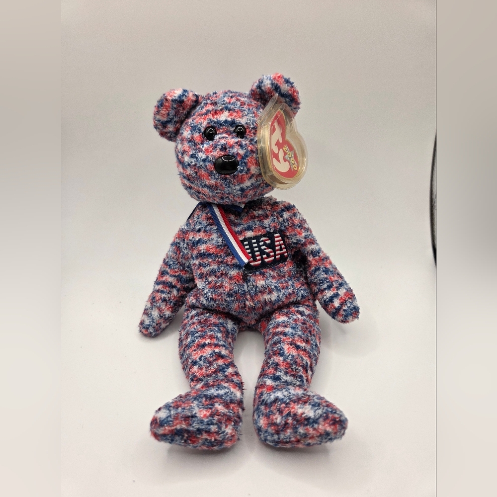 TY Beanie Baby - USA the Bear 2000 (8.5 Inch) -  w Mint Tags Patriotic Vintage